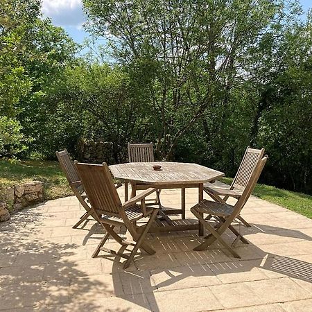 Location Gite Entre Cahors Et St Cirq Lapopie Arcambal Exterior foto